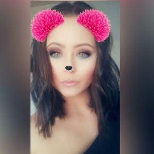 Meet your Posher, Krystel